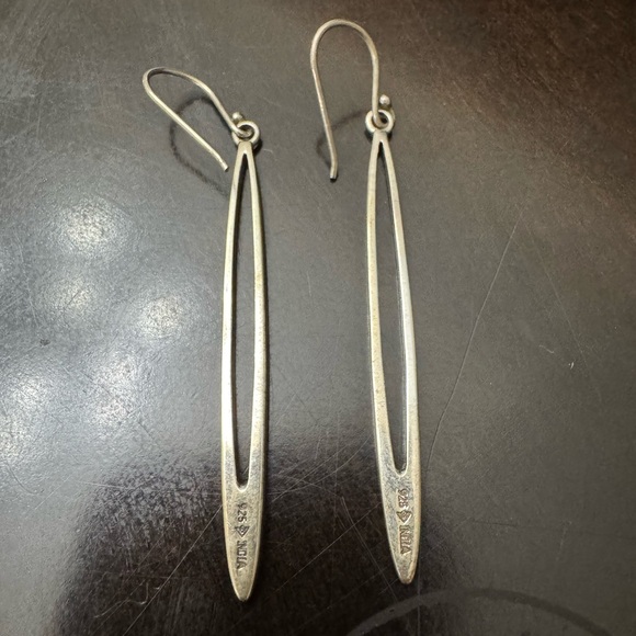 Sterling Silver Silpada Long Cut Out Back
Hoop Earrings 3" x 5mm W1909 - Picture 3 of 4